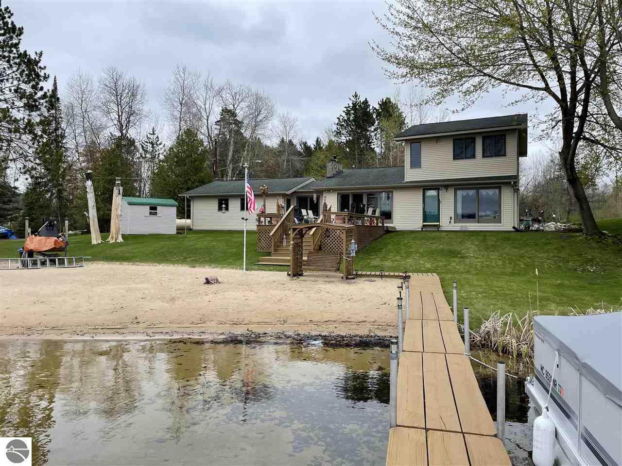 8600 Front Street - Photo 1