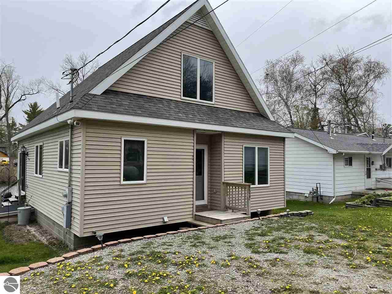 7527 Maple Avenue - Photo 1