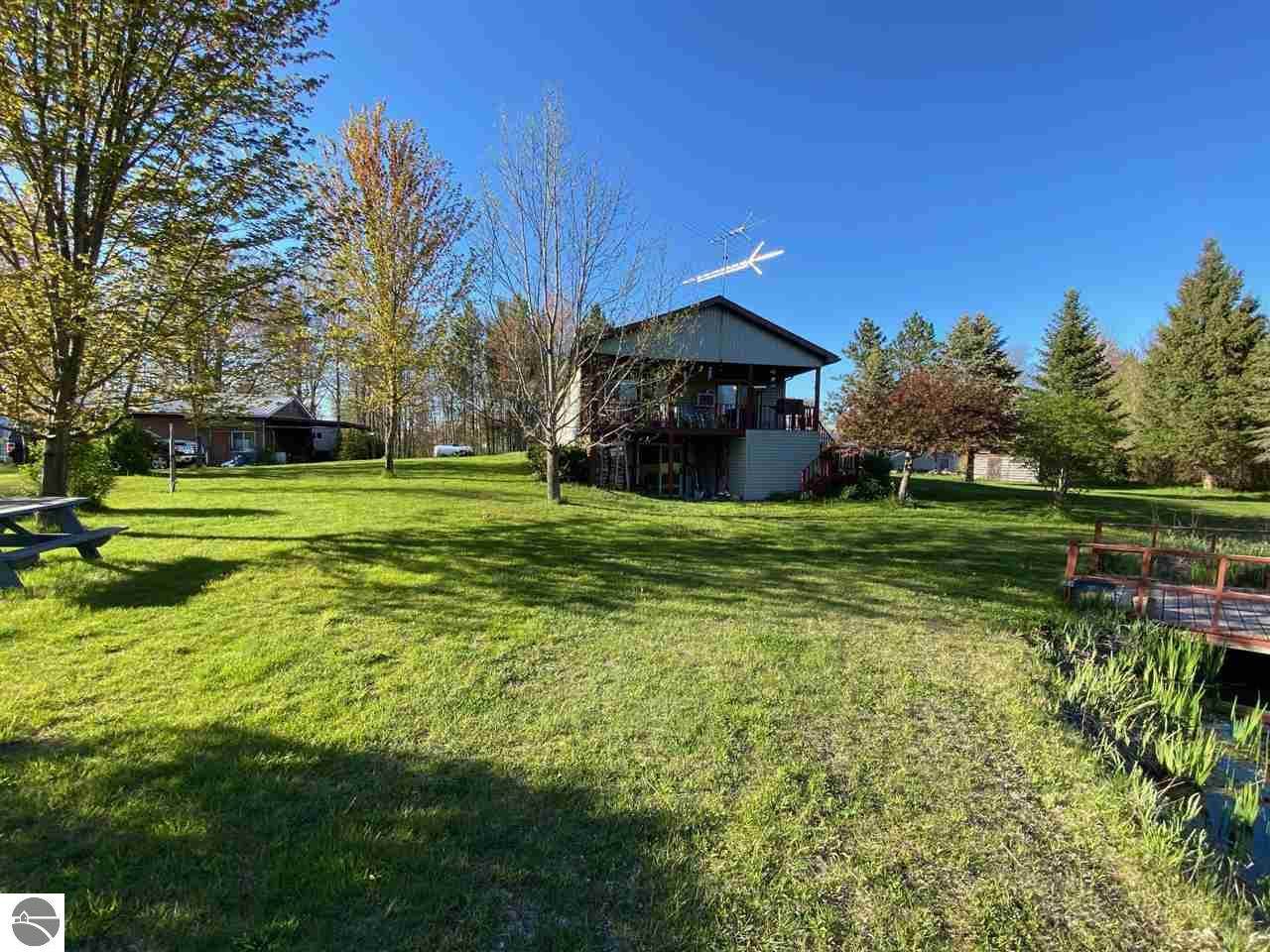 1249 Howard - Photo 1