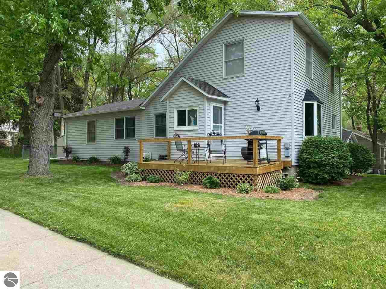 1112 Robert Street - Photo 1