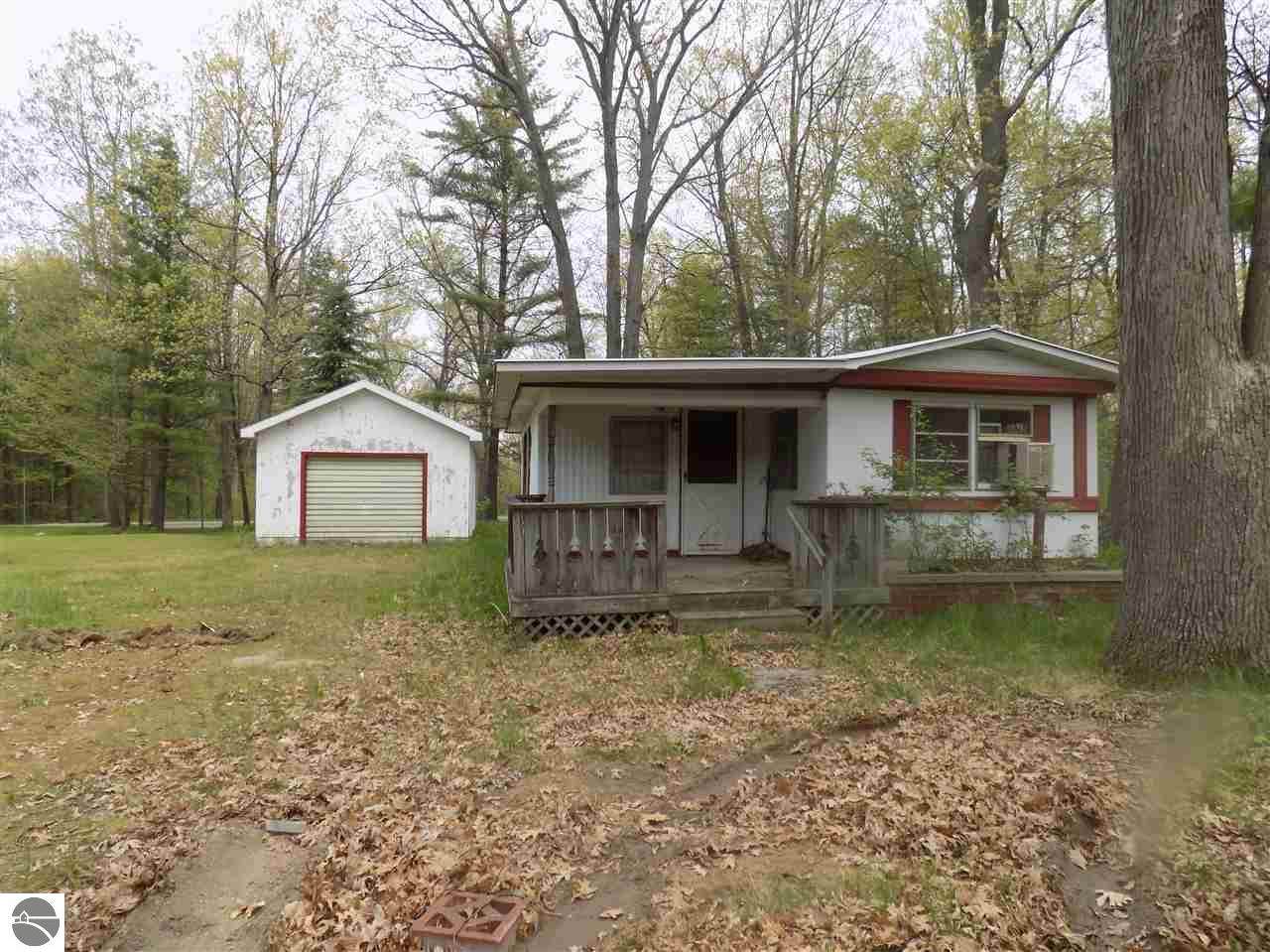 622 Ridgeview Drive - Photo 1