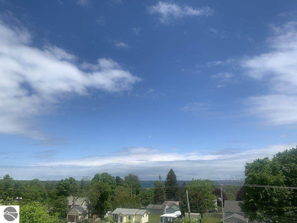 211 High Street - Photo 1