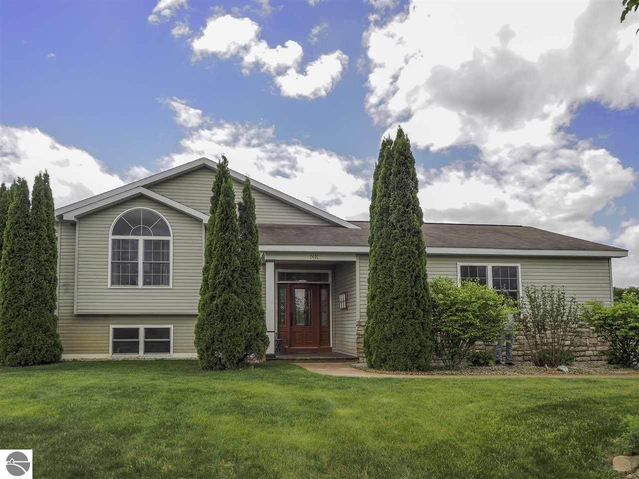 1401 Duke Hollow - Photo 1