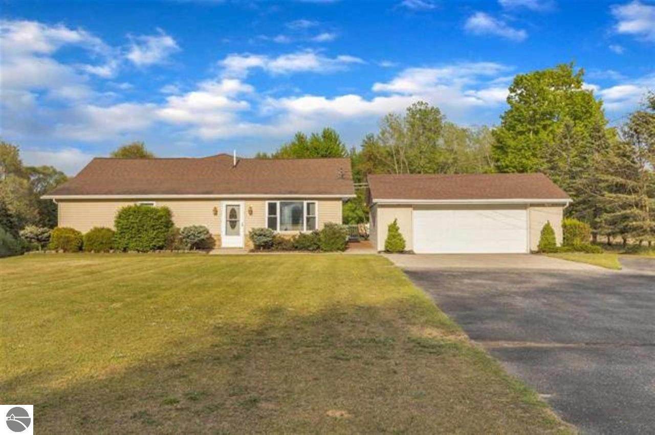 6814 Winans Road - Photo 1