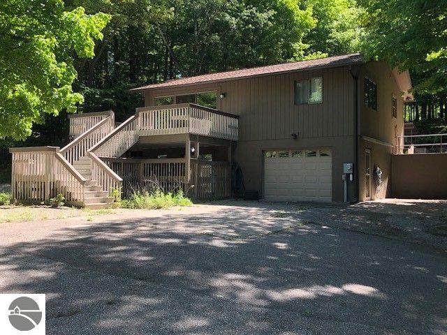 2141 Glory Road - Photo 1