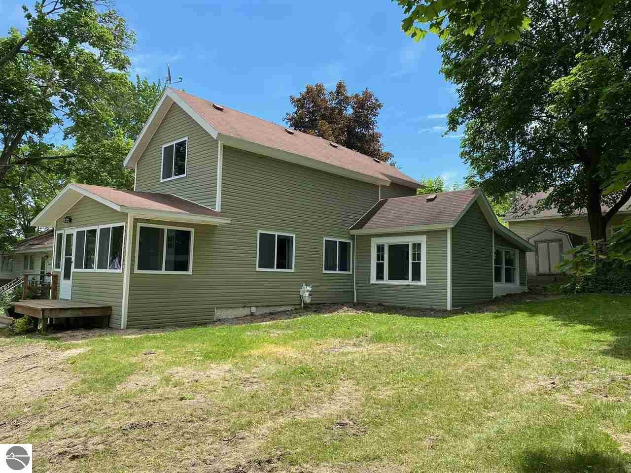 608 Lincoln Street - Photo 1