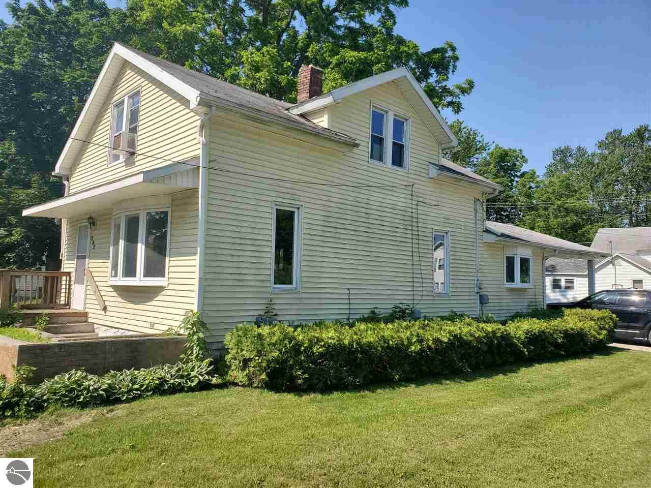 202 East Street - Photo 1