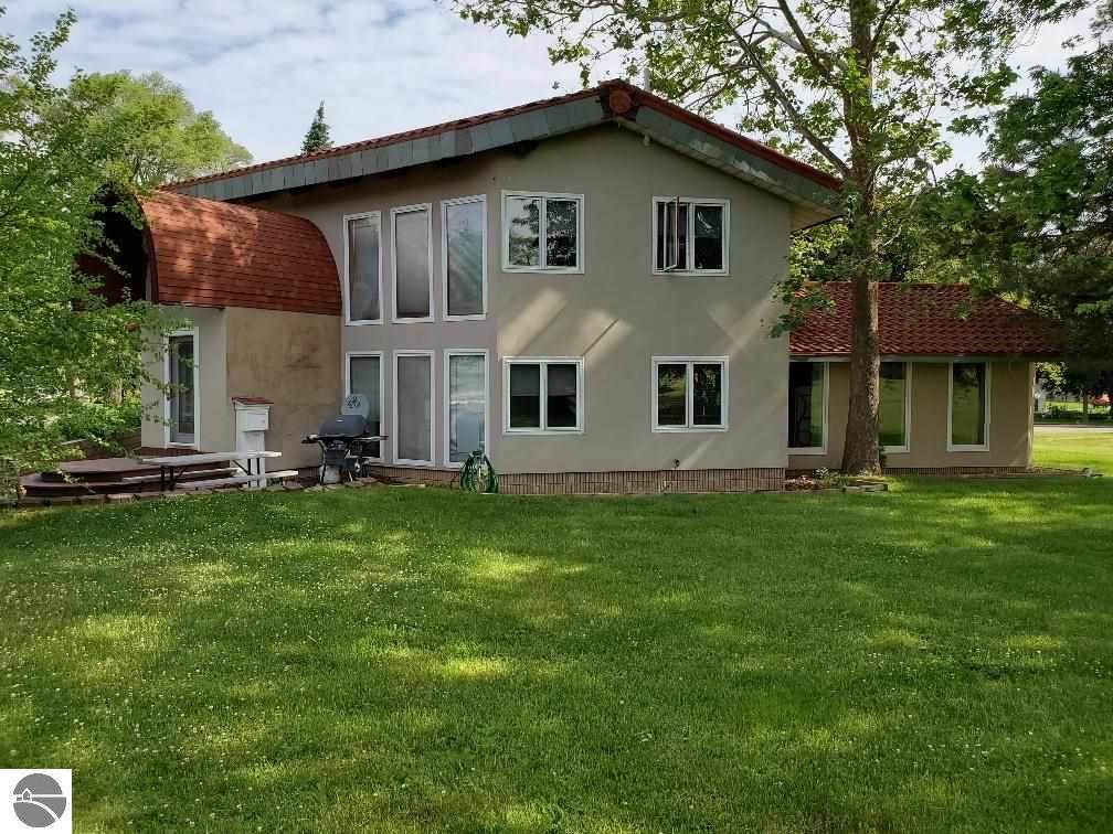 1717 Elm Street - Photo 1