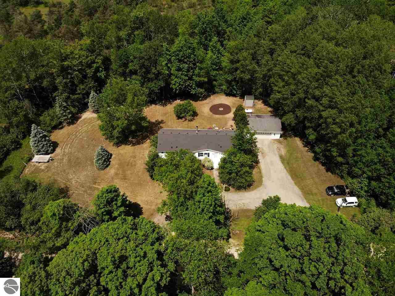 11478 7 Mile Road - Photo 1