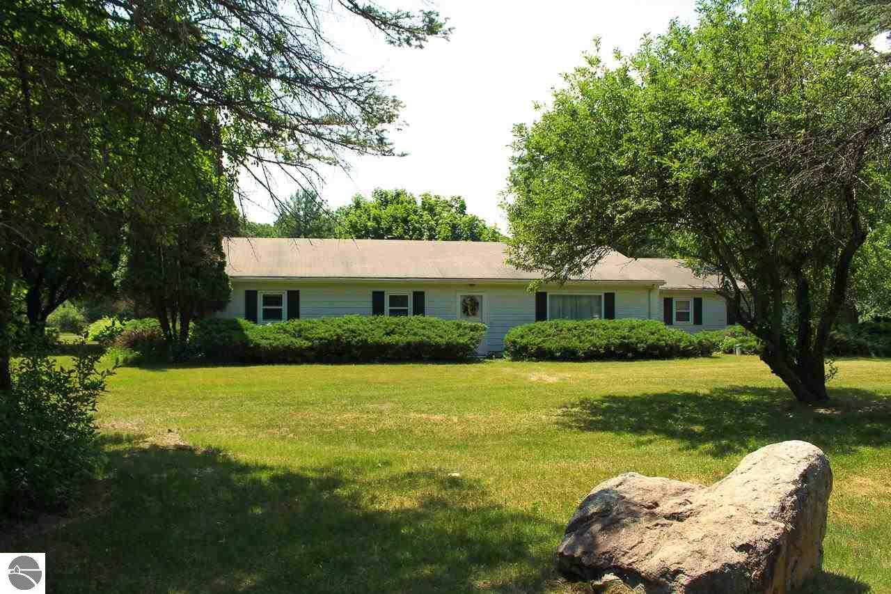 8502 River Road - Photo 1