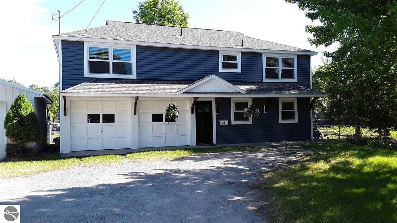 311 Jackson Street - Photo 1