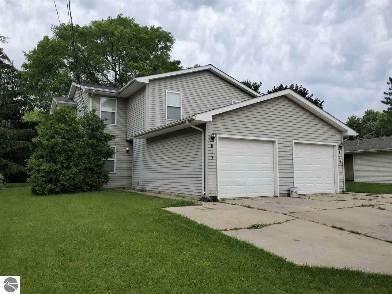 813 Whitney Street - Photo 1