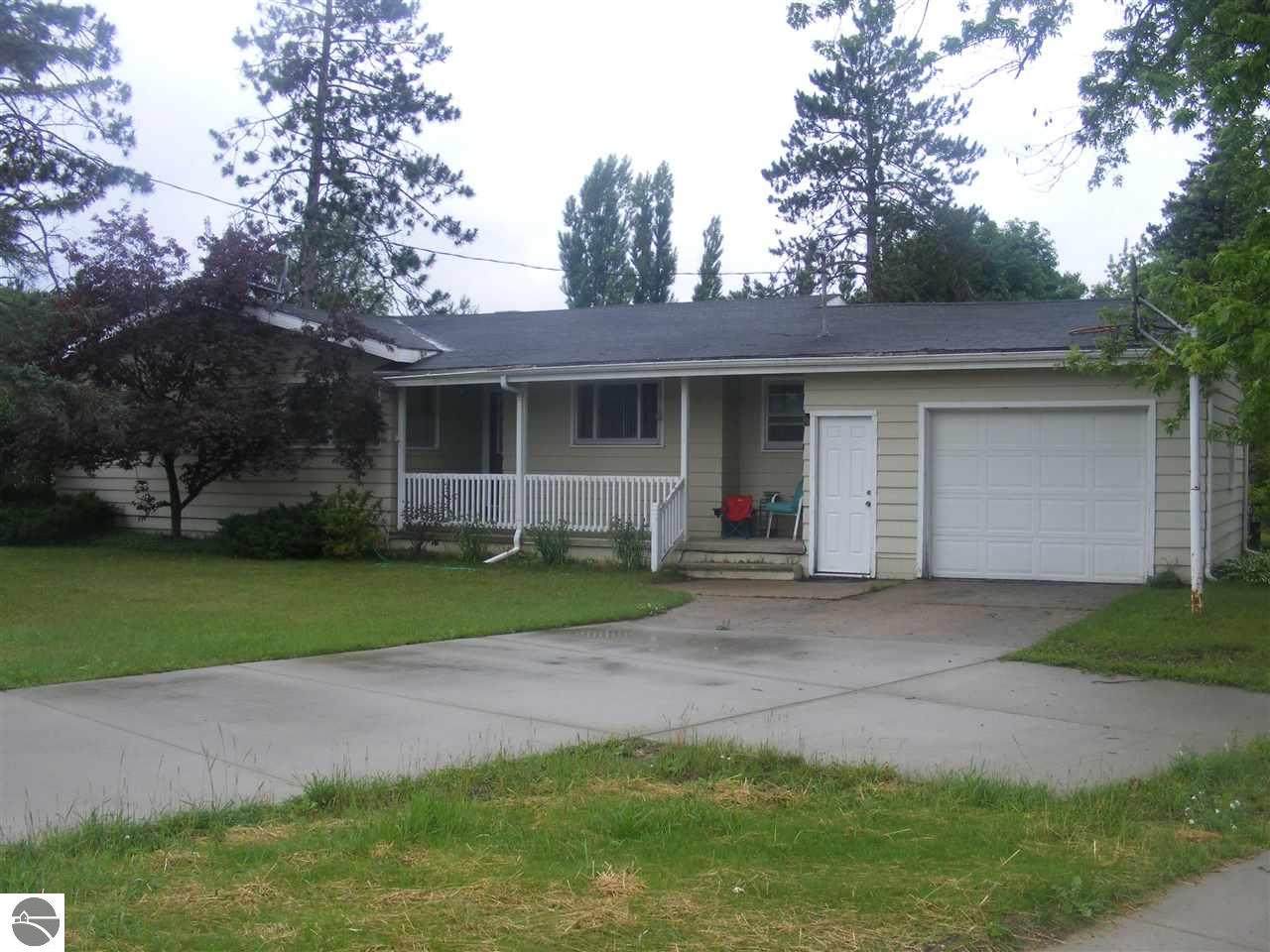 1500 Chestnut Street - Photo 1