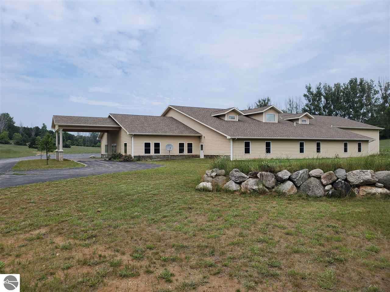 6563 Harrys Road - Photo 1