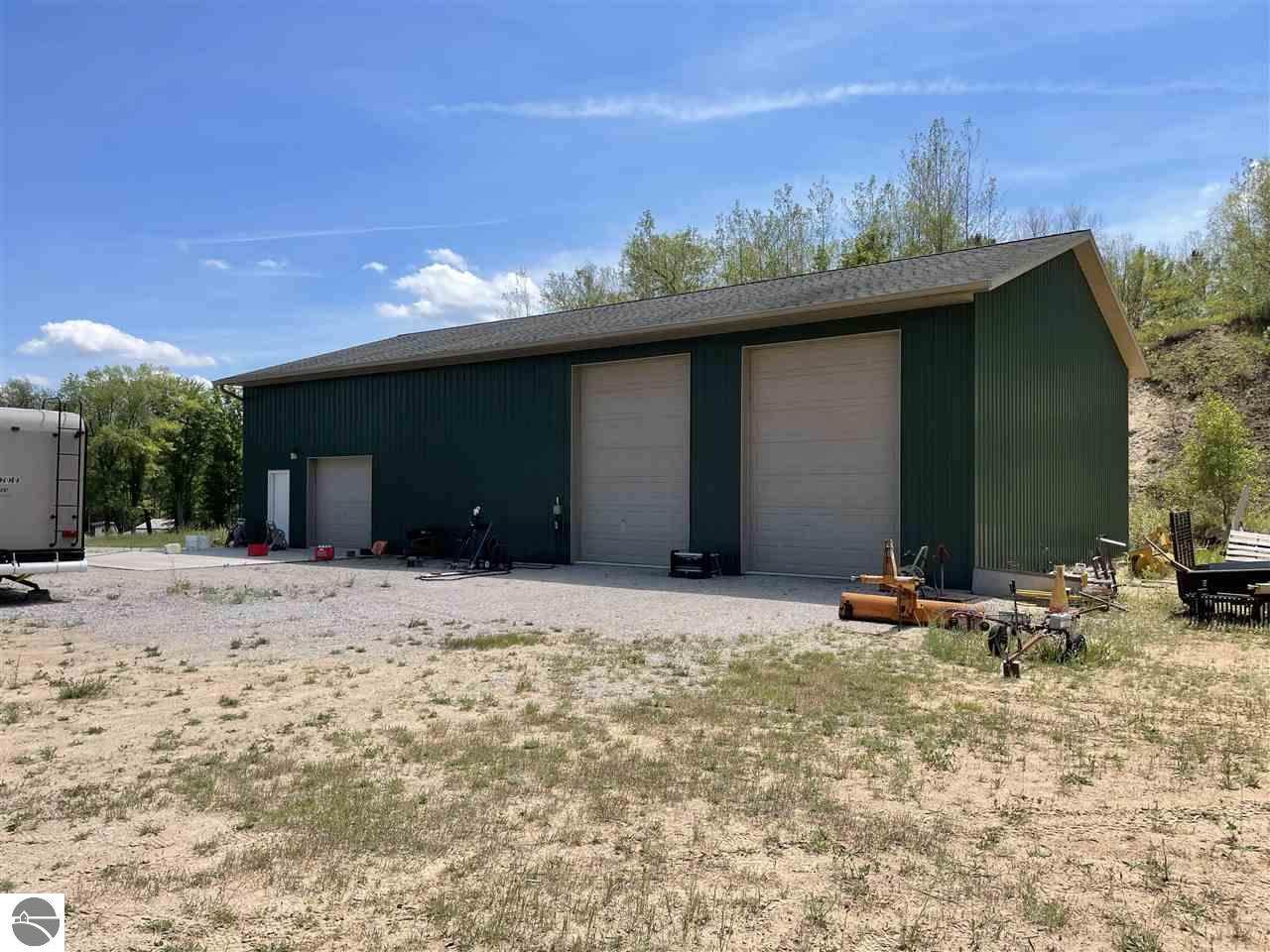 4473 Heath Road - Photo 1