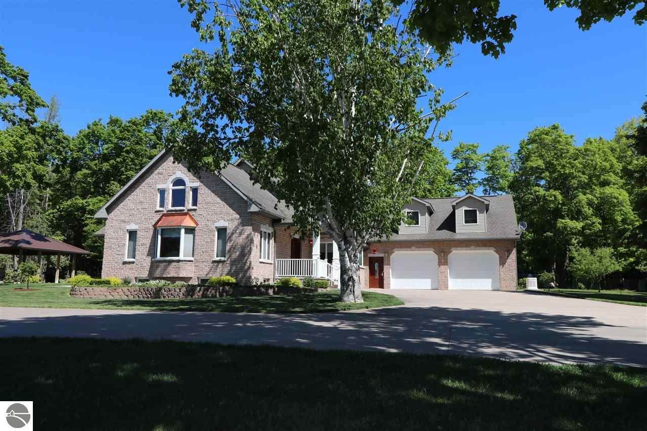 14294 Riverside Drive - Photo 1