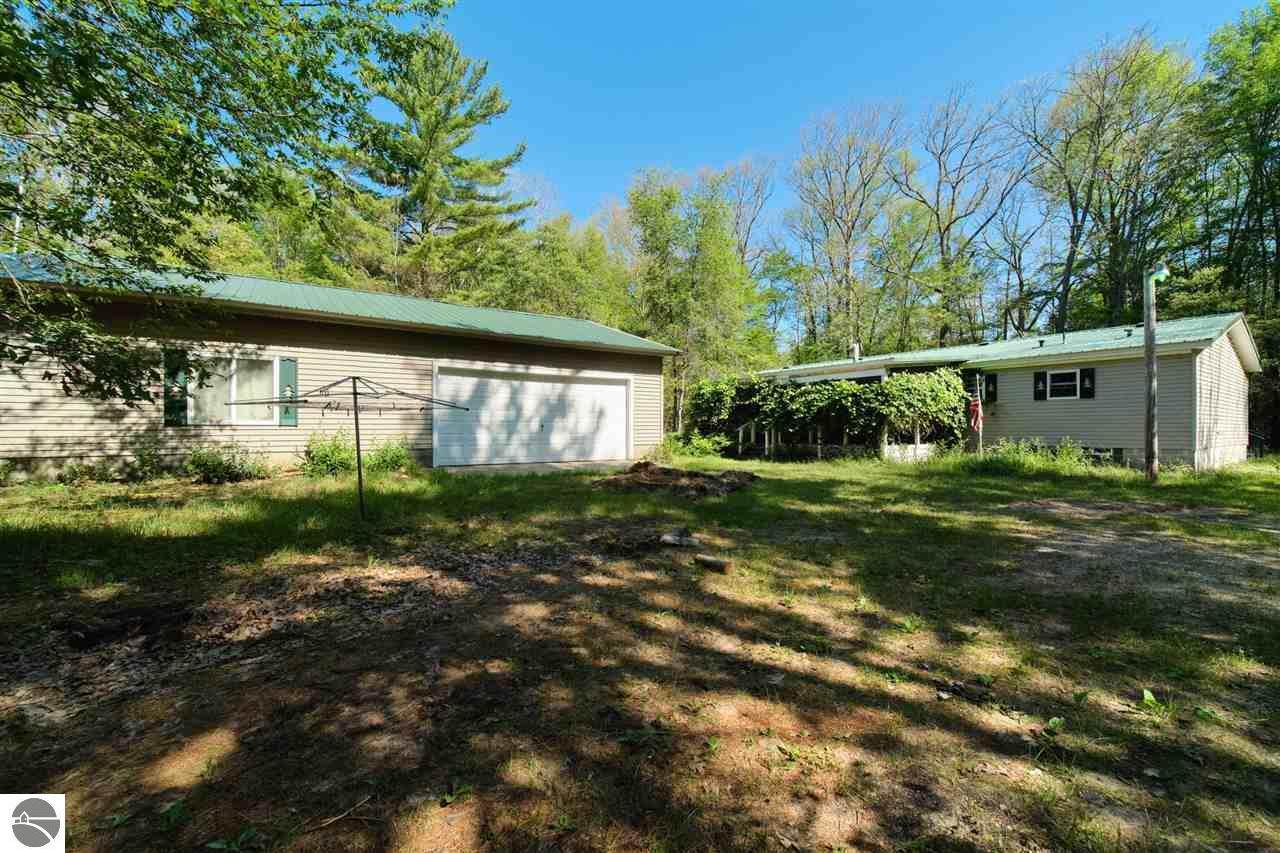 8890 Easy Street - Photo 1
