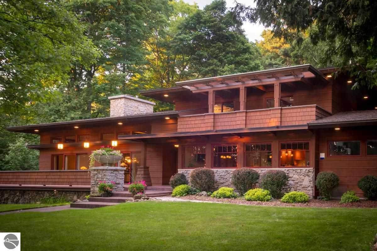 8880 Peninsula Drive - Photo 1