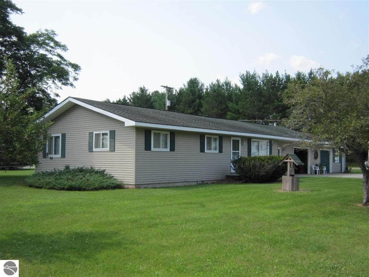 3365 Euclid Avenue - Photo 1