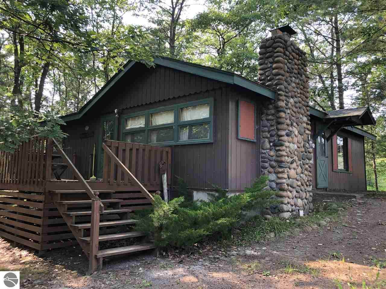 1813 Aster Road - Photo 1