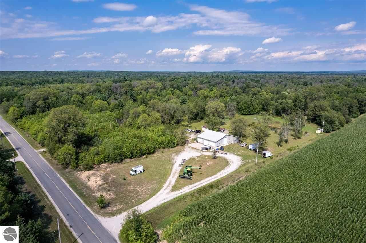 9233 8 Mile Road - Photo 1