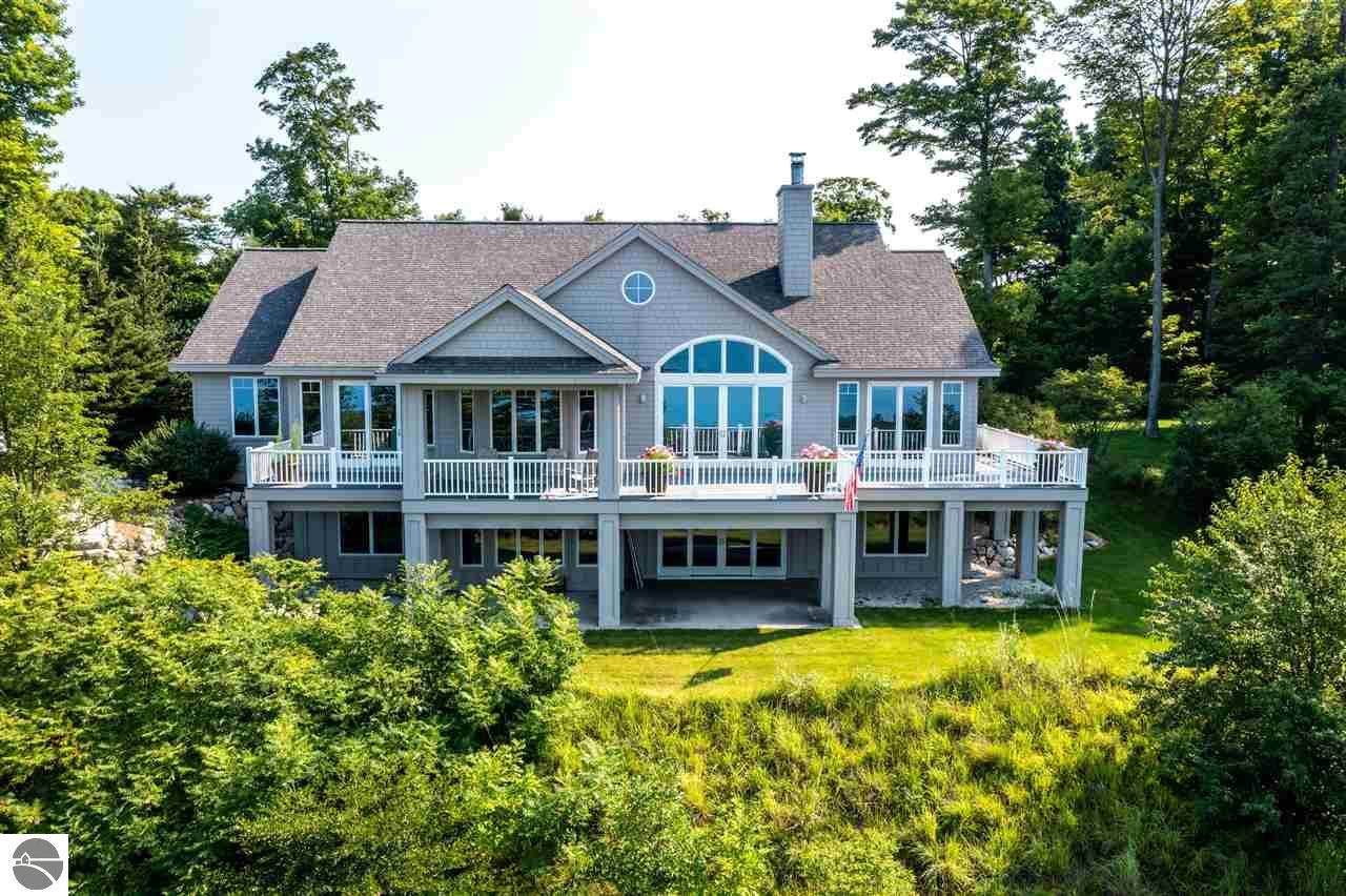 6847 Glen Lake View Drive - Photo 1