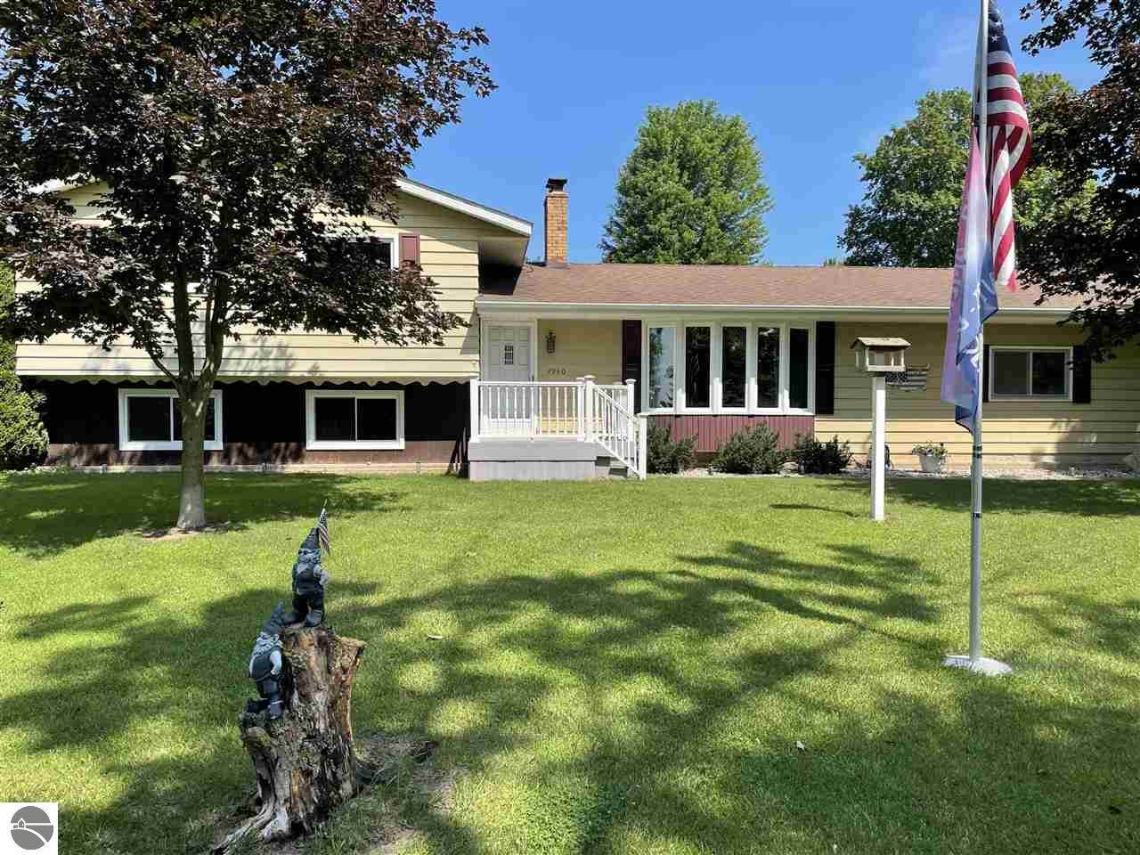 4980 Kocot Road - Photo 1