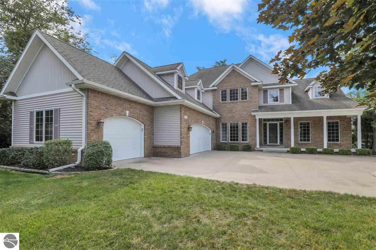 333 Red Maple Lane - Photo 1