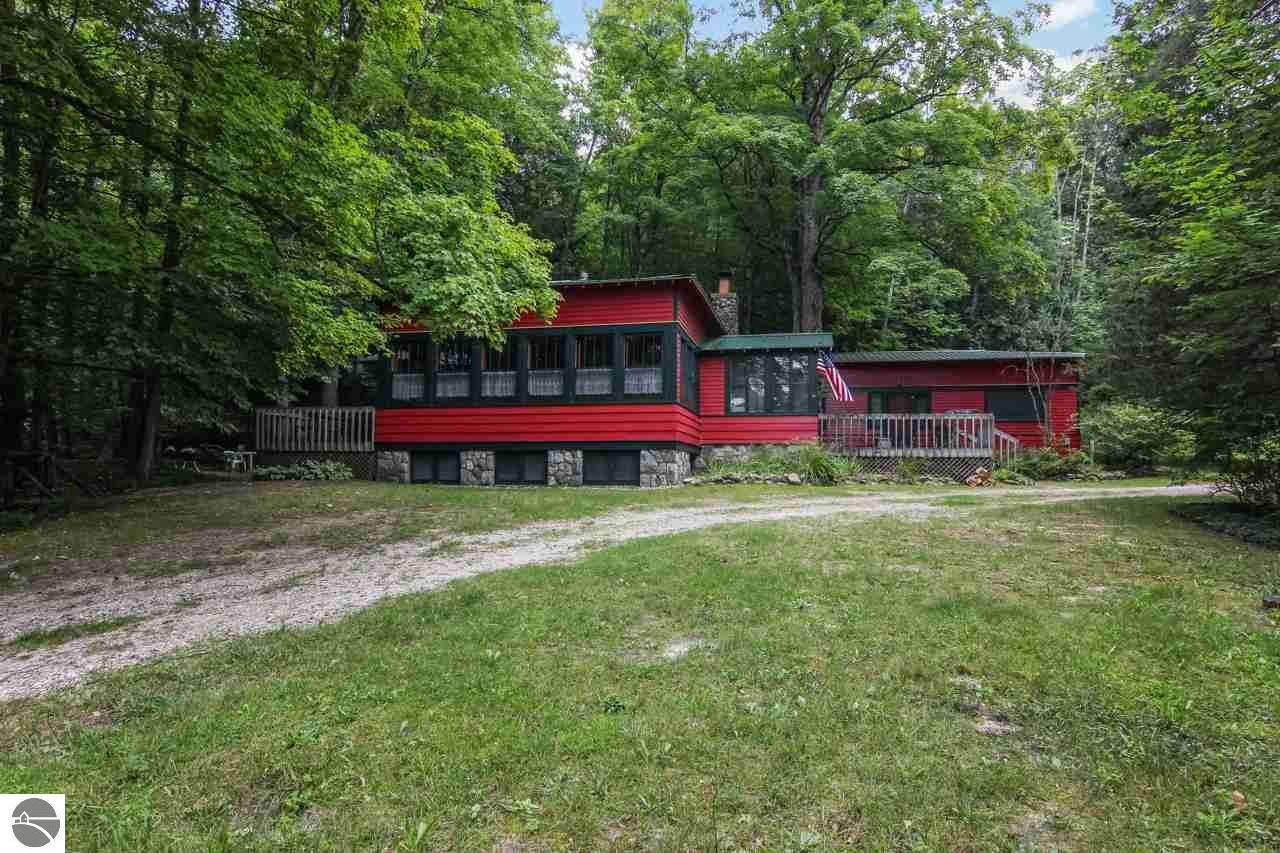 5325 Schuss Mountain Road - Photo 1