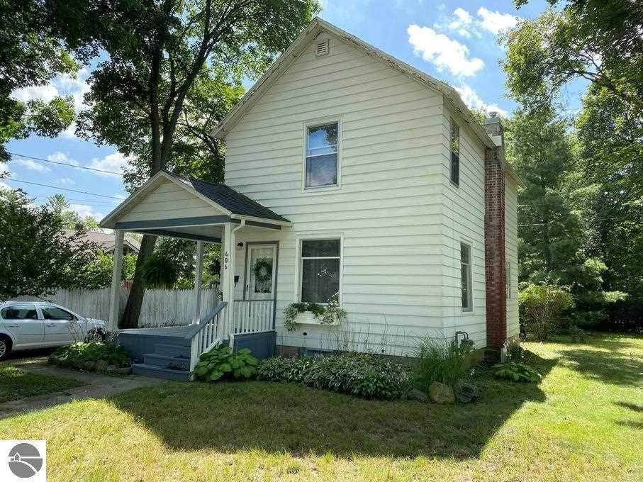 406 Cherry Street - Photo 1
