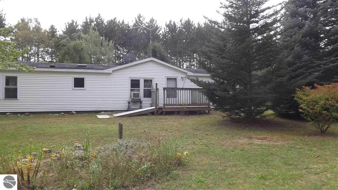 10833 Crystal Road - Photo 1