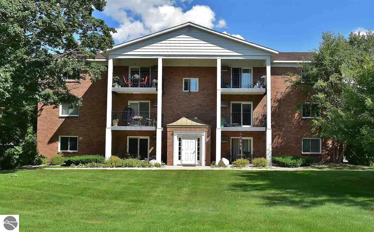 540 Georgetown Drive - Photo 1