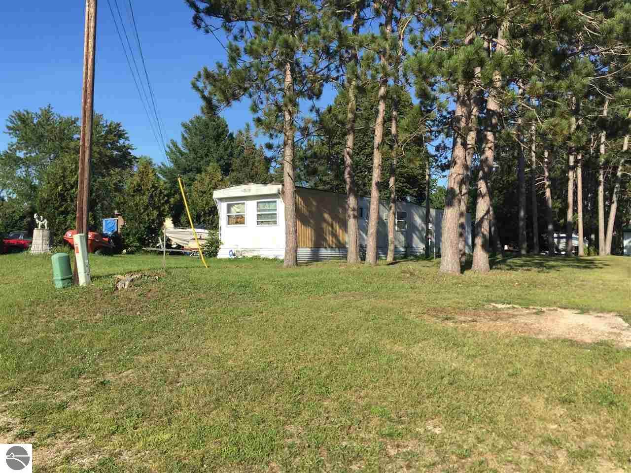 508 Maple Street - Photo 1
