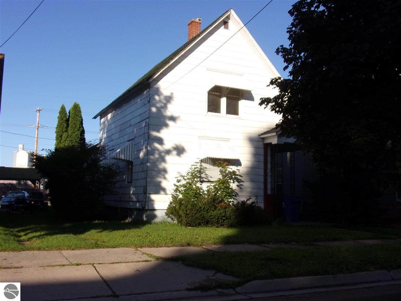 515 Lake Street - Photo 1