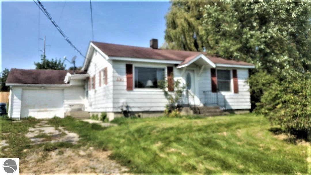 330 Grant - Photo 1