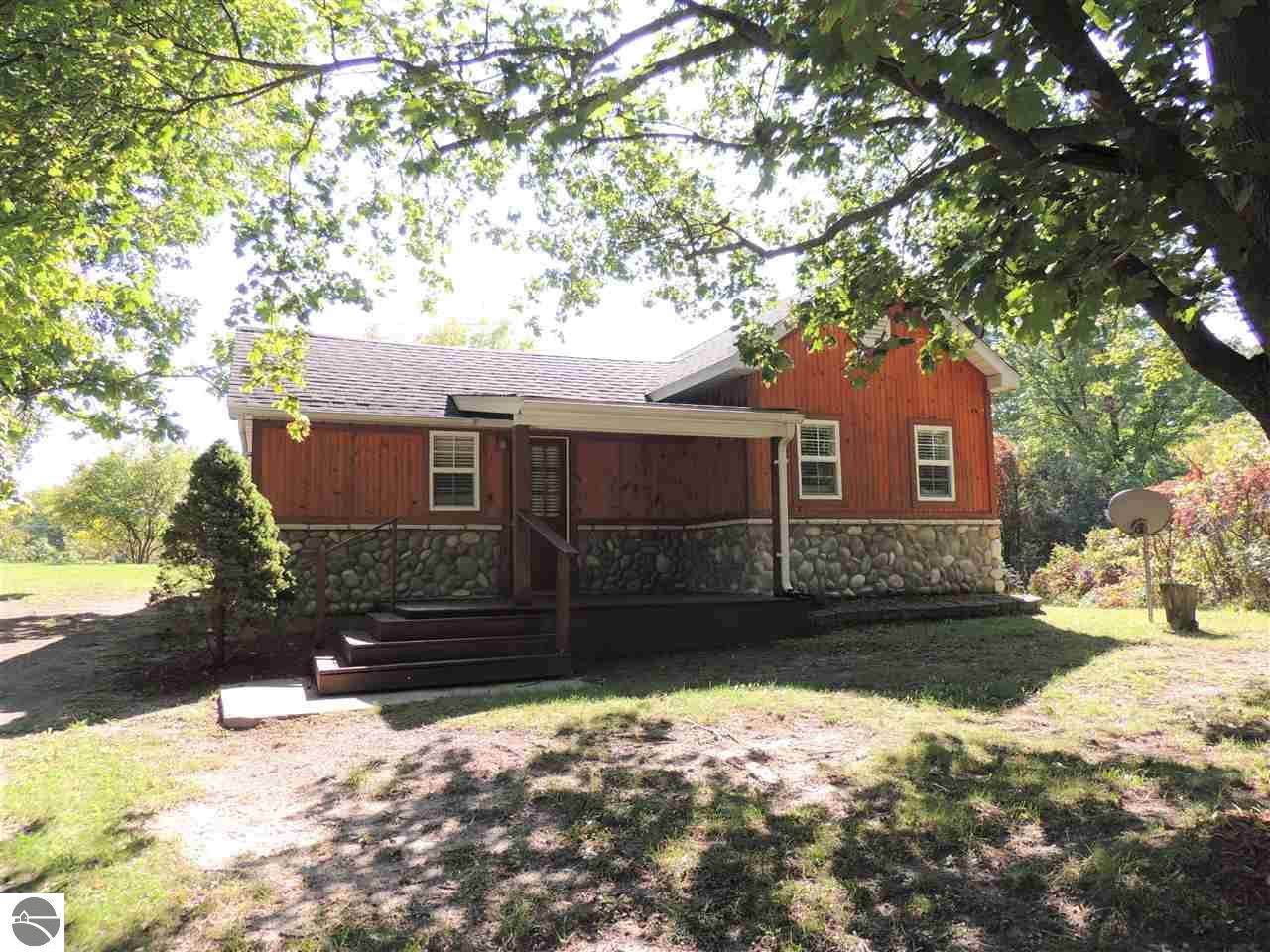 302 Second Street - Photo 1