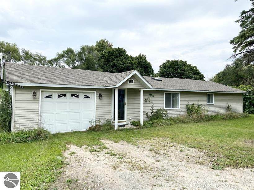 5387 Kay Street - Photo 1