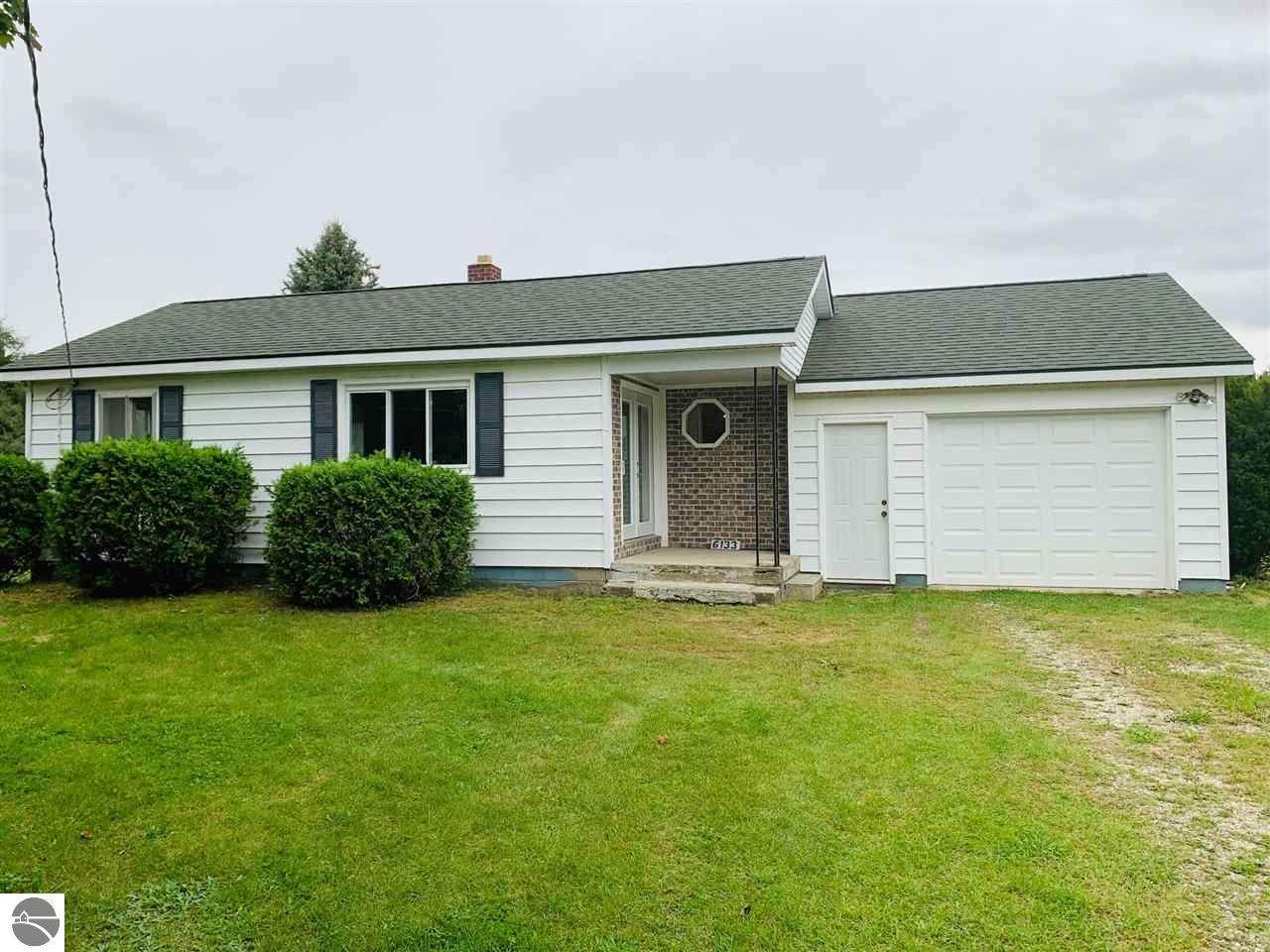 6133 Airline Road - Photo 1