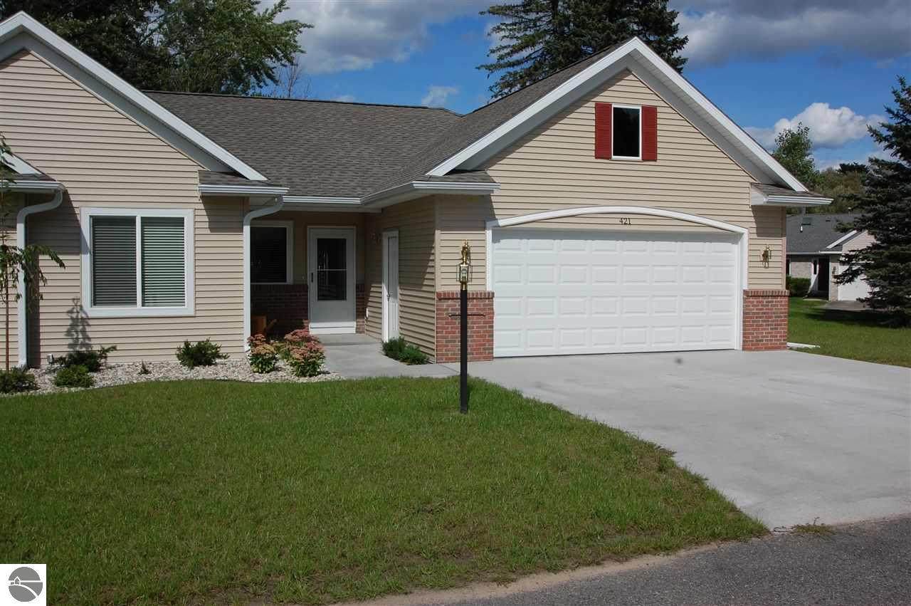 421 West River Park Drive - Photo 1