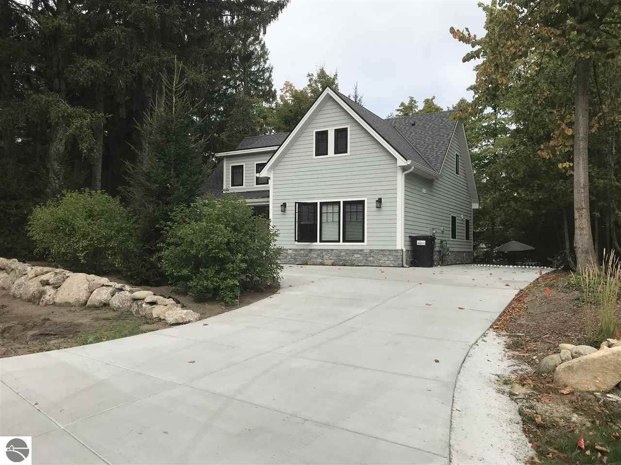 10471-A Grandview - Photo 1