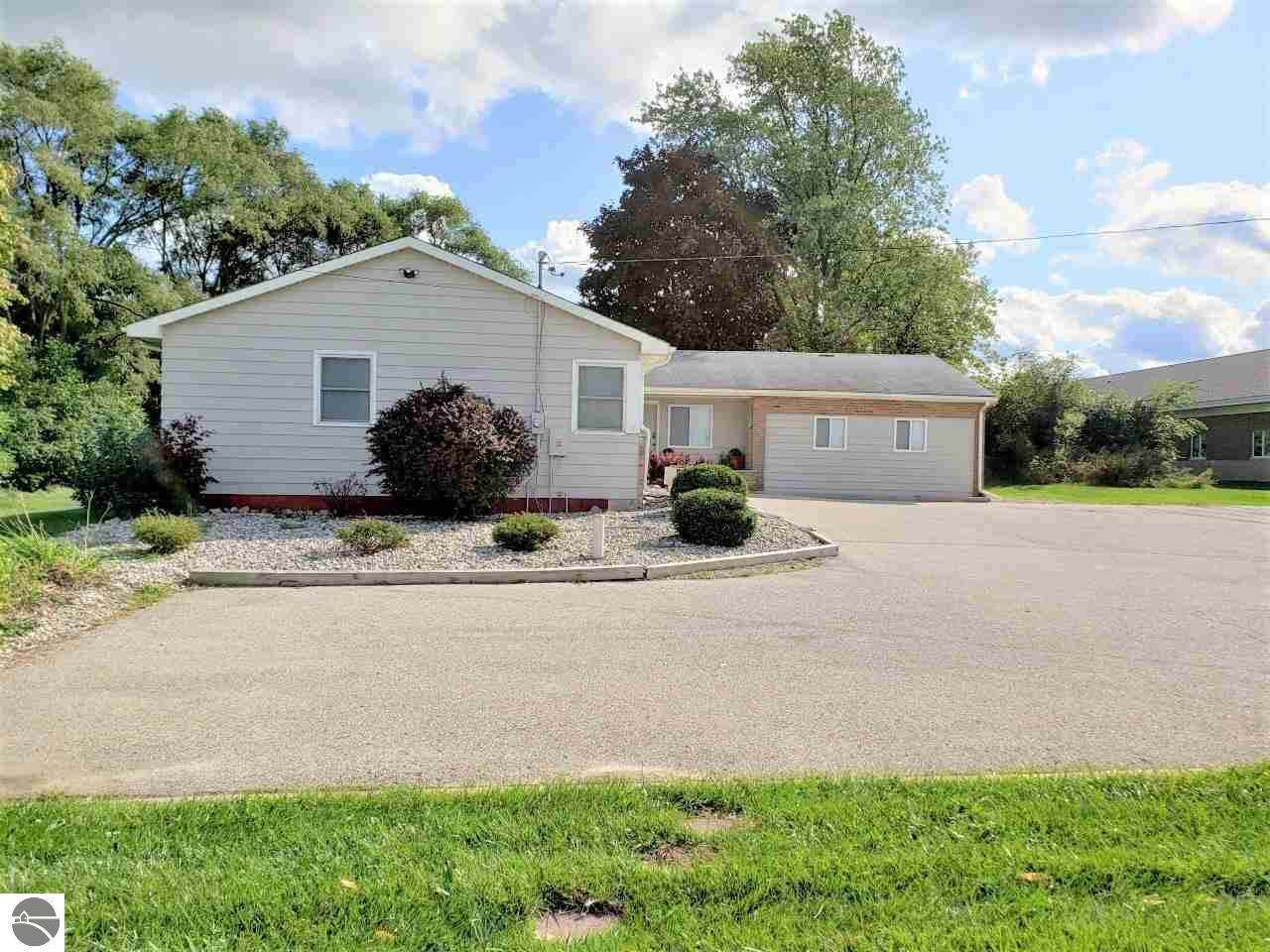 4676 Broomfield Road - Photo 1