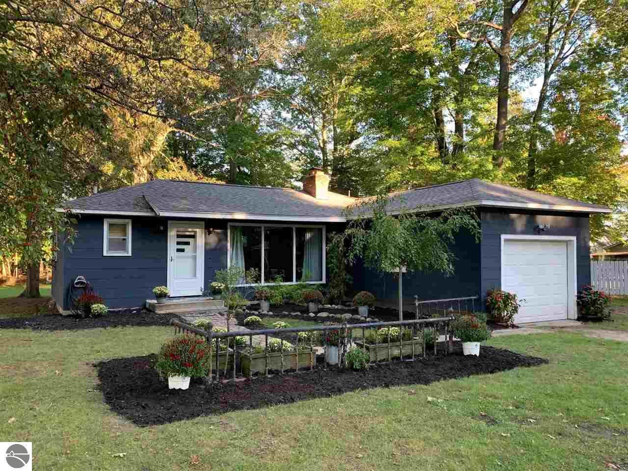 616 Beech Street - Photo 1