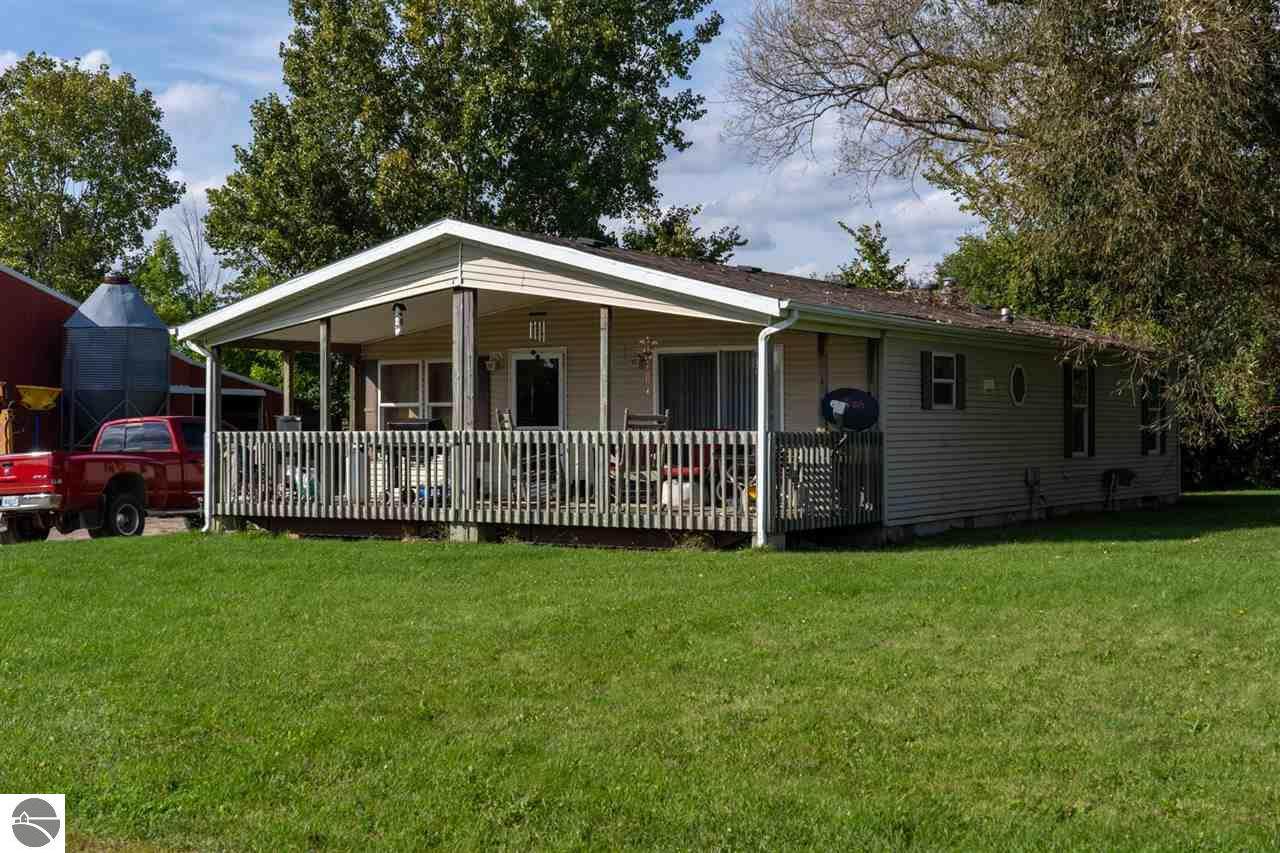 5300 Crawford Road - Photo 1