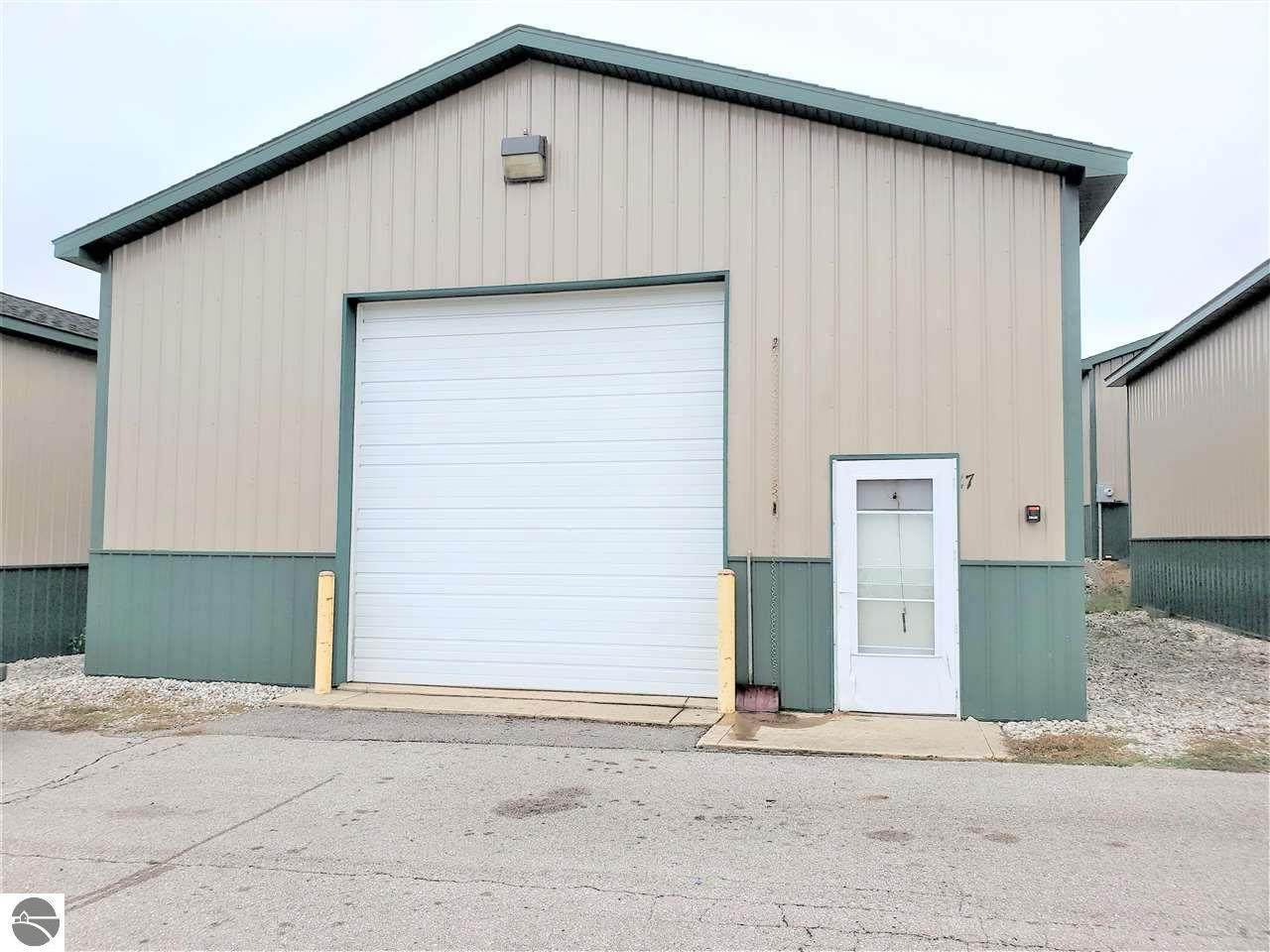 1400 Mcgregor Way - Photo 1