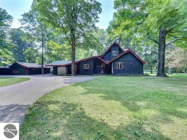 2038 Graves Crossing Road - Photo 1