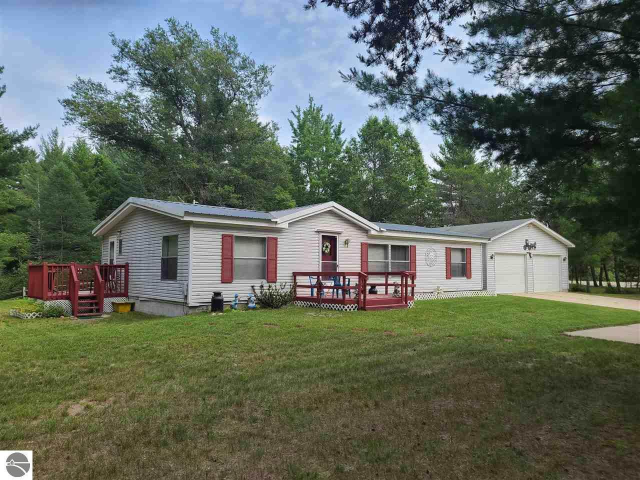 6121 Fletcher Road - Photo 1