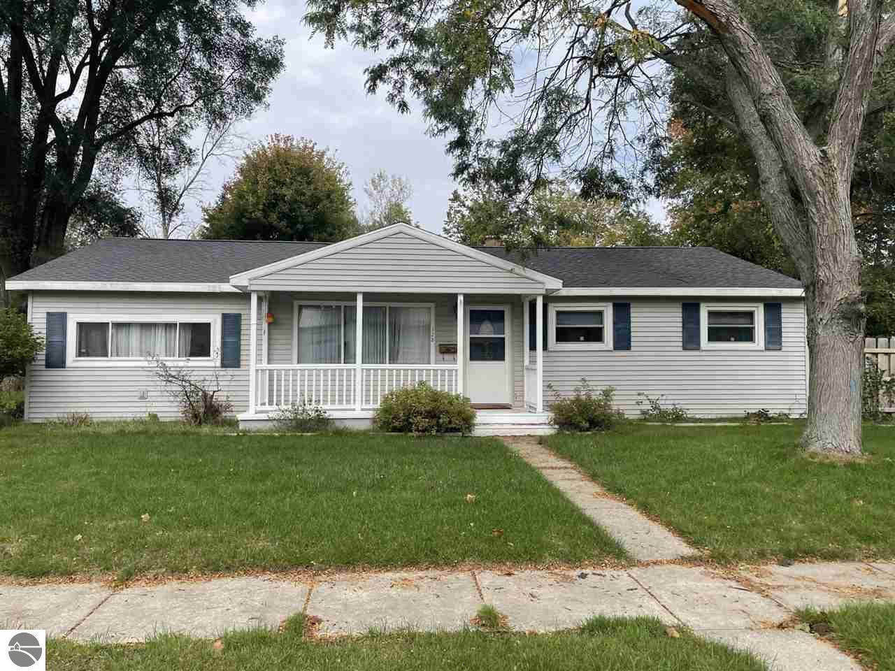 328 John Street - Photo 1