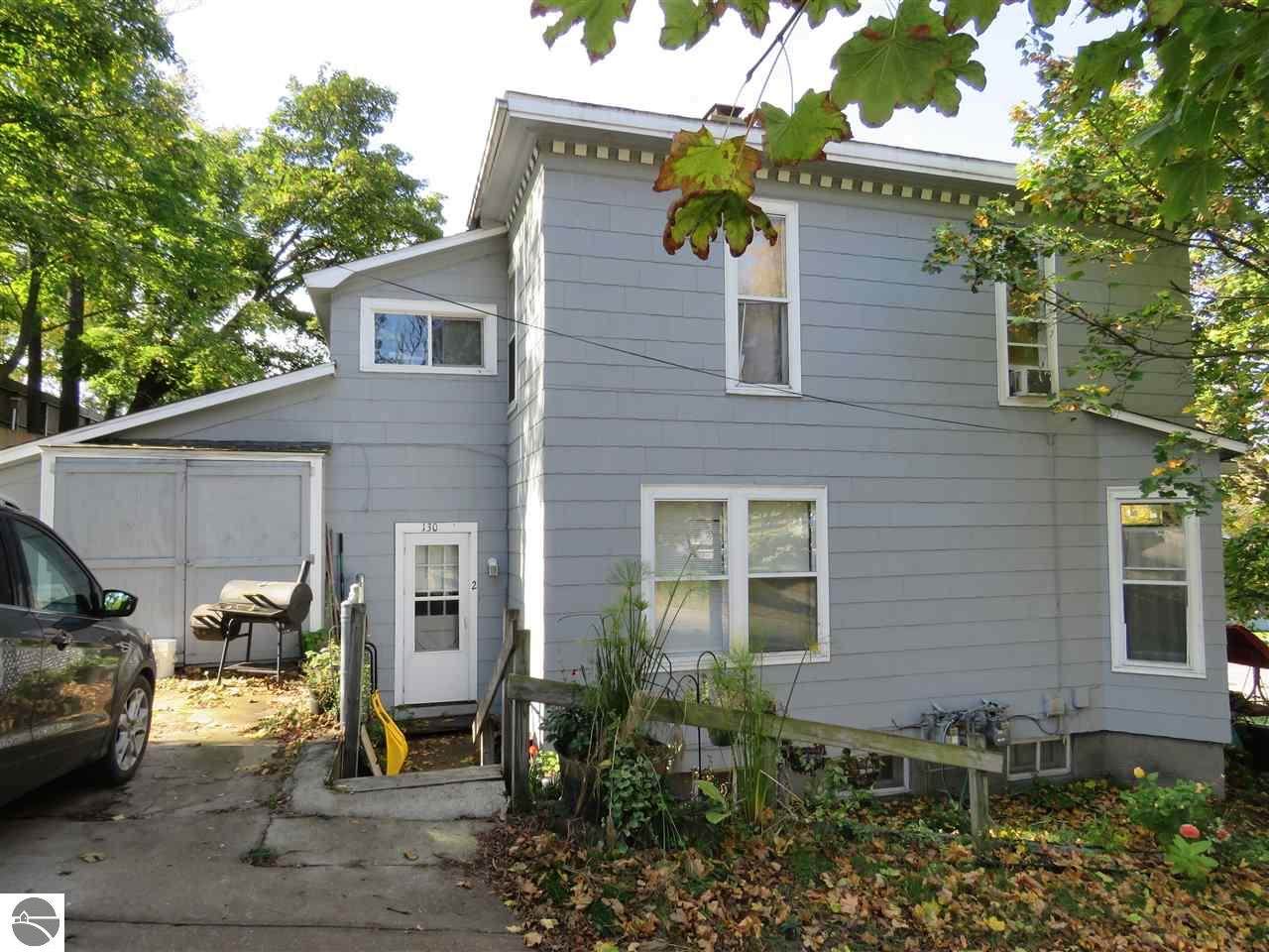 130 Pine - Photo 1