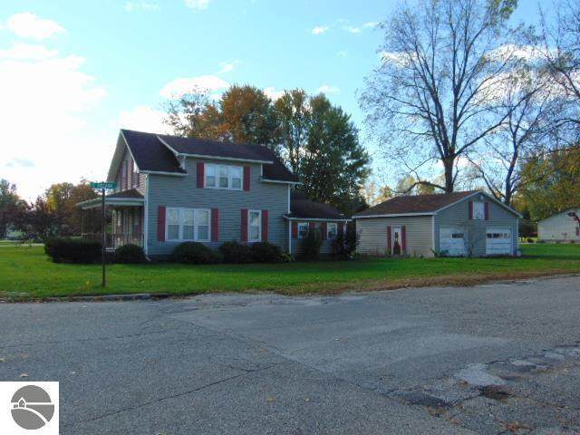 329 Union Street - Photo 1