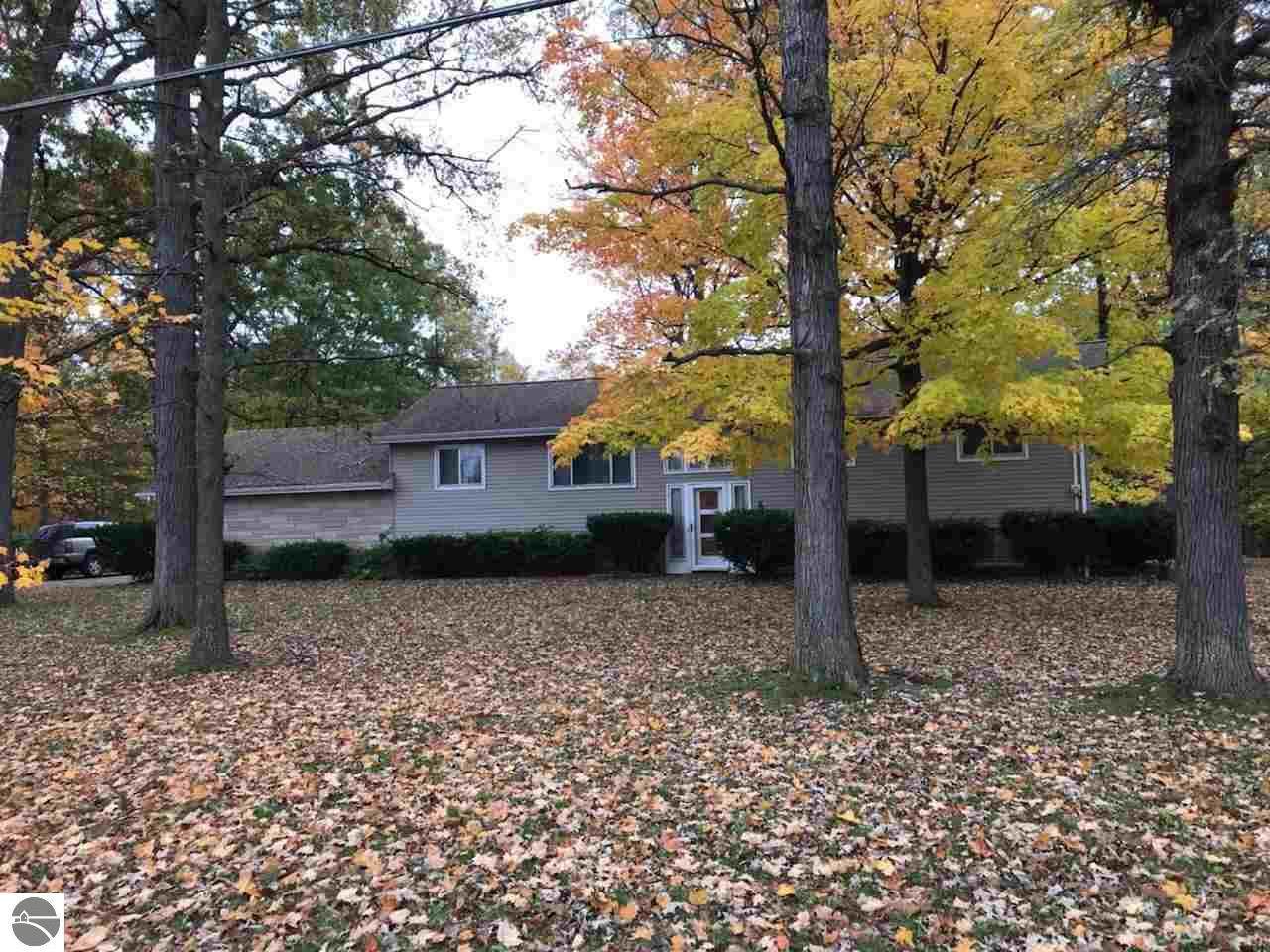 2218 Pickard Road - Photo 1